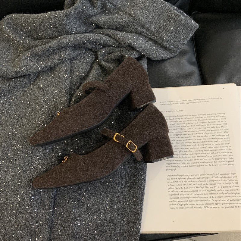 Elegant Woolen Square Toe