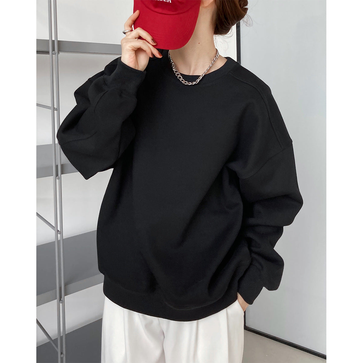 Long-Sleeved Pullover