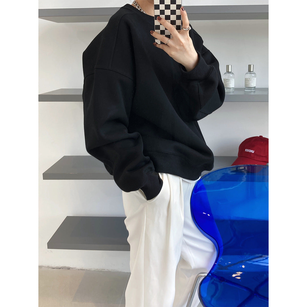 Long-Sleeved Pullover