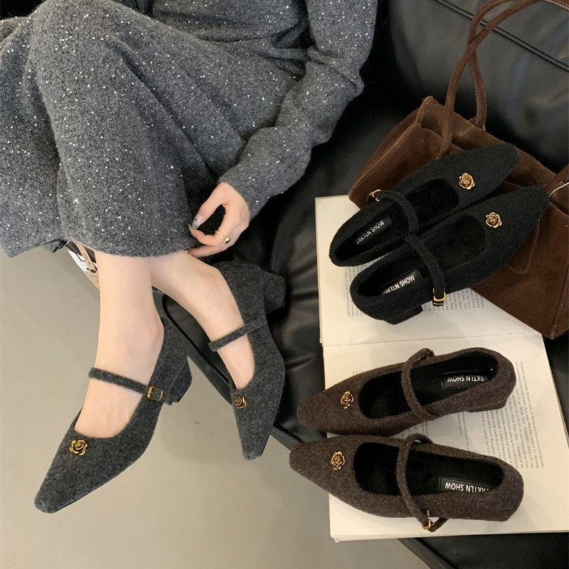 Elegant Woolen Square Toe