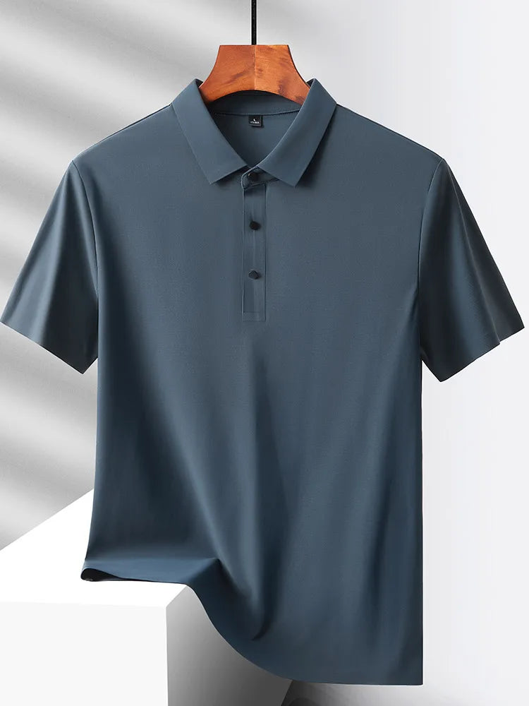 short sleeved T-shirt