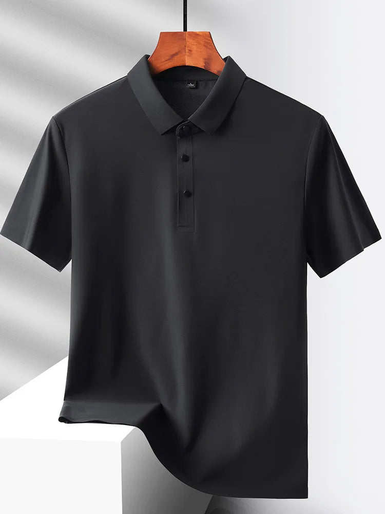 short sleeved T-shirt