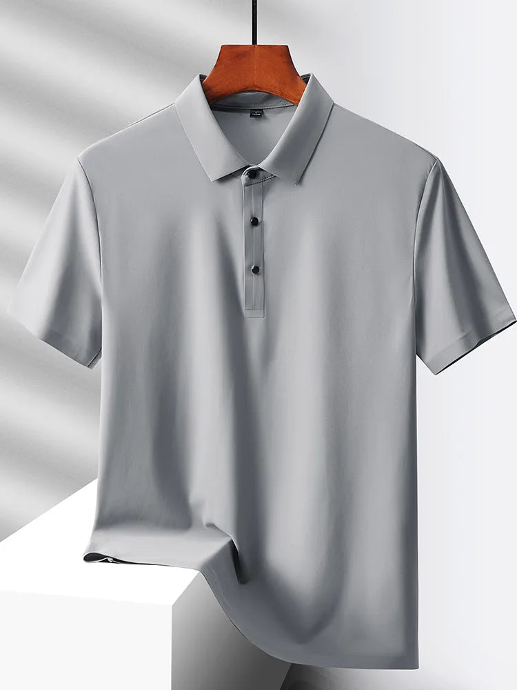 short sleeved T-shirt